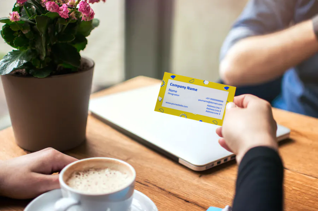 Top 7 Benefits to Having Visiting Cards